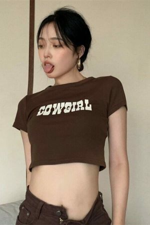 Brown Cowgirl Y2K Retro Letter Print Crop Tee - Women's Streetwear Top