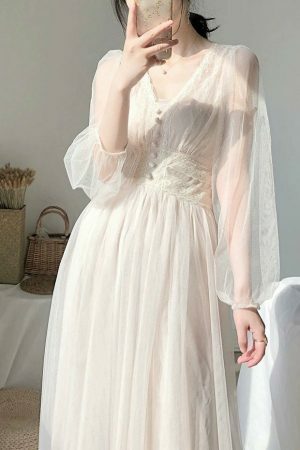 Elegant Puff Sleeve A-Line Dress with Lace Mesh Detail