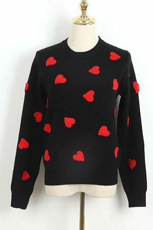 Embroidered Heart Y2K Streetwear Sweater - Women's Loose Fit Long Sleeve