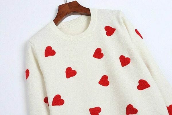 Embroidered Heart Y2K Streetwear Sweater - Women's Loose Fit Long Sleeve