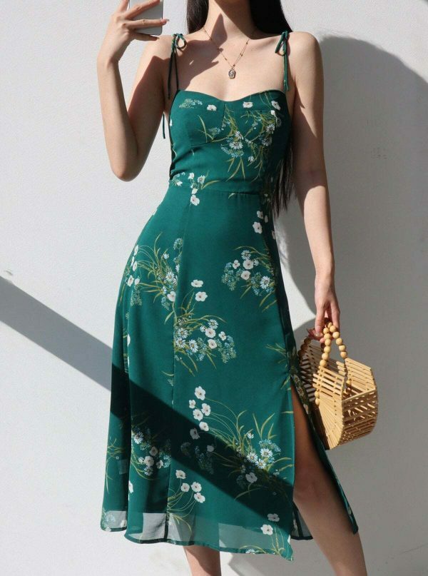 Emerald Green Floral Midi Dress with White Flowers - Y2K Streetwear Aesthetic