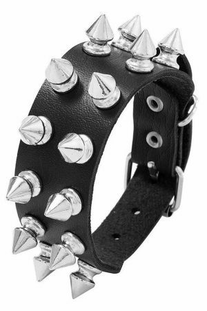 Handmade Punk Leather Spike Bracelet - Y2K Leather Cuff with Spikes