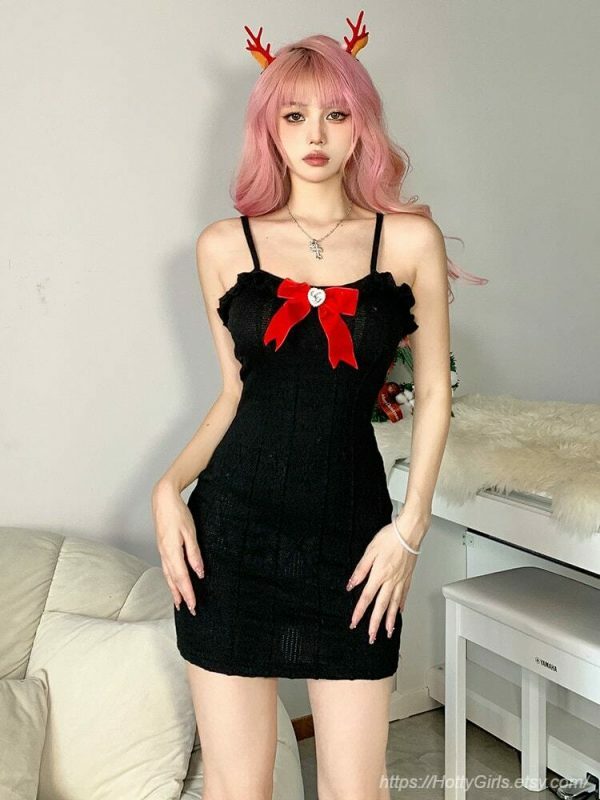 Kawaii Y2K Bodycon Knitted Dress with Feather Hairball Cardigan