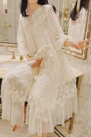 Luxury Vintage Lace Dress Set for Women, Long Nightgown for Comfortable Sleep, Ideal Valentines Day Gift, Romantic Evening Dress