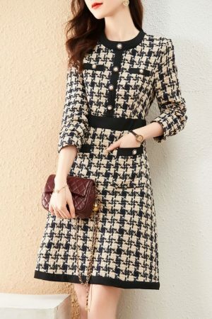 Luxury Y2K Tweed Mini Dress with Gold Button - Streetwear Fashion