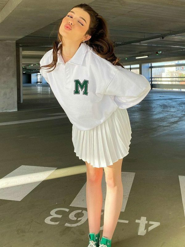 Oversized White Sweatshirt with Button Collar - Harajuku Y2K Streetwear