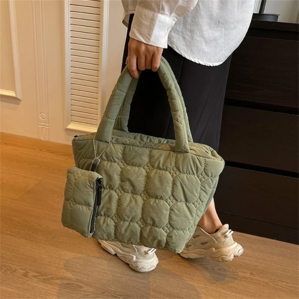 Quilted Y2K Messenger Tote Bag for Her - Fluffy Lightweight Shoulder Underarm Capacity - Christmas Gift