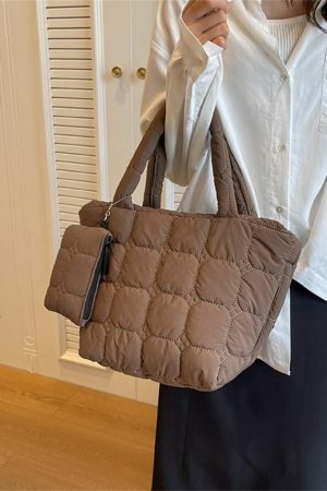 Quilted Y2K Messenger Tote Bag for Her - Fluffy Lightweight Shoulder Underarm Capacity - Christmas Gift