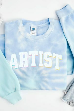 Retro Y2K Artist Sweatshirt for Trendy Art Students