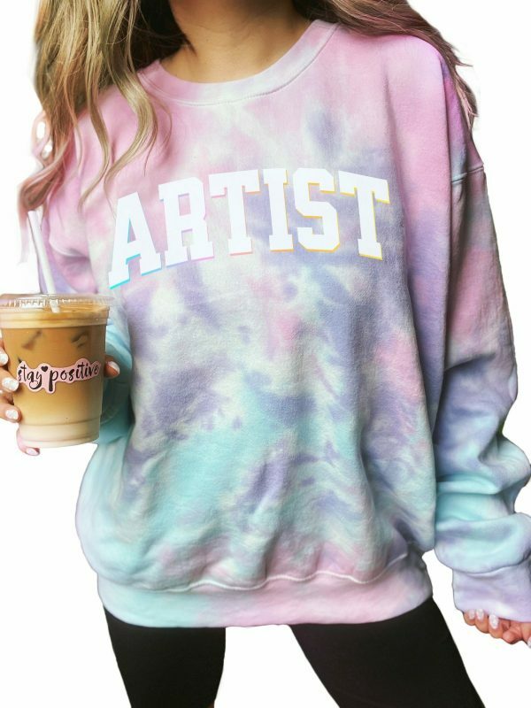 Retro Y2K Artist Sweatshirt for Trendy Art Students