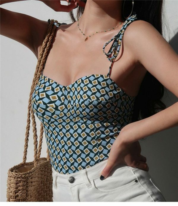 Square Pattern Strappy Cami Crop Top - Y2K Streetwear Aesthetic