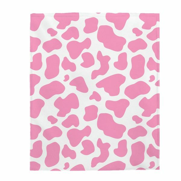 Strawberry Cow Print Velveteen Plush Blanket - Y2K Streetwear Aesthetic