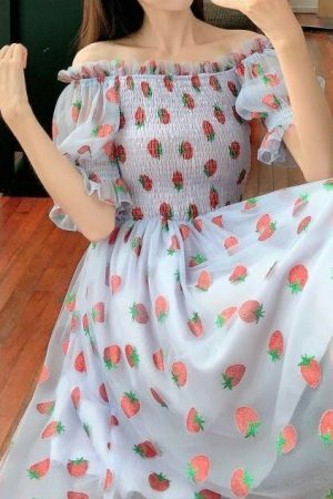 Strawberry Lace Chiffon Sweet Dress with Casual Puff Sleeve for Women