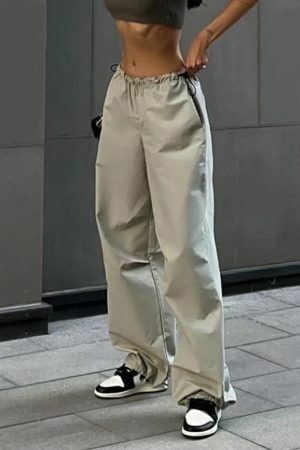 Vintage Harajuku Cargo Pants: Y2K Streetwear Aesthetic