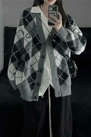 Vintage Oversized Knitted Harajuku Argyle Cardigan, Y2K Korean Streetwear Button-Up Sweater