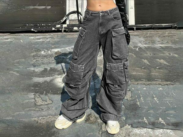 Vintage Y2K Baggy Jeans with Punk Grunge Aesthetic