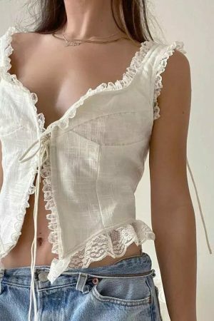 White Lace Trim Cropped Top with Y2K Aesthetic