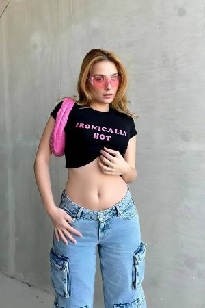 Y2K Angel Baby Hot Crop Top Tee - Slogan Funny 90s Aesthetic