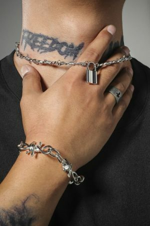 Y2K Barbed Wire Jewelry Set: Choker, Necklace, Bracelet