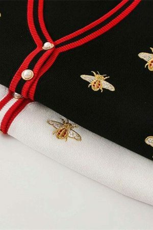 Y2K Bee Embroidery Streetwear Cardigan Sweater