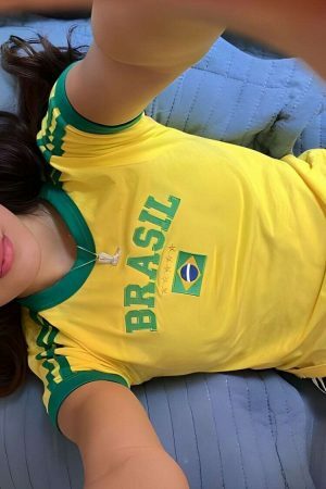 Y2K Brasil Crop Top - Soccer Aesthetic Tee, 90s 2000s Brazil Shirt