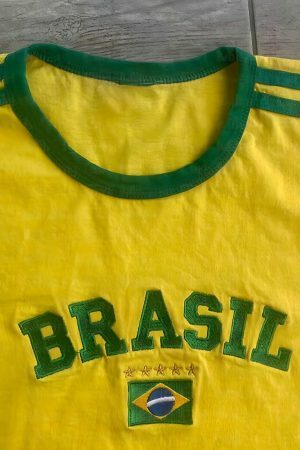 Y2K Brasil Crop Top - Soccer Aesthetic Tee, 90s 2000s Brazil Shirt