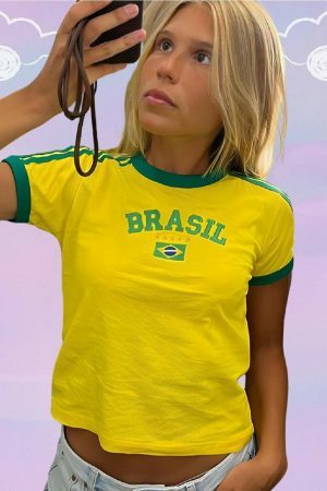 Y2K Brasil Crop Top - Soccer Aesthetic Tee, 90s 2000s Brazil Shirt