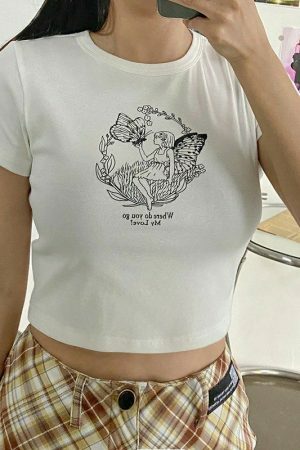 Y2K Butterfly Girl Print White Crop Tee - Aesthetics Graphic Streetwear