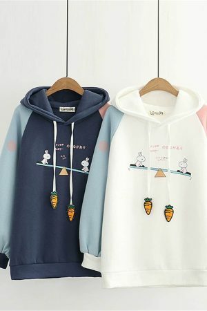 Y2K Cartoon Rabbit Print Patchwork Sleeve Velvet Hoodie