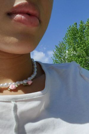 Y2K Fairycore Beaded Necklace, Coquette Aesthetic White Pearl Roses Choker, Rave Festival Birthday Jewelry