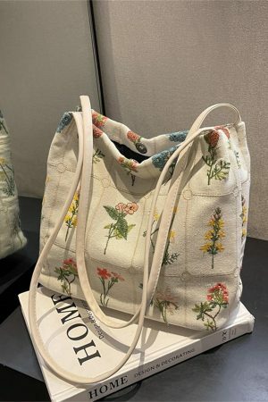 Y2K Floral Embroidered Crossbody Bag - Streetwear Fashion Statement