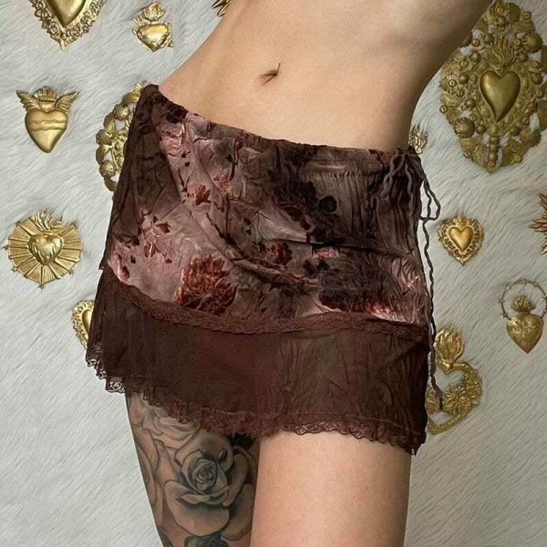 Y2K Floral Lace-Up Mini Skirt | Vintage Streetwear Aesthetic