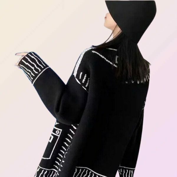 Y2K Graffiti Print Oversized Knitted Cardigan