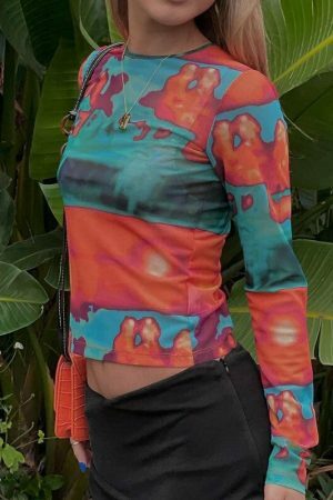 Y2K Graphic Long Sleeve Crop Top - Sexy O-Neck Streetwear Aesthetic