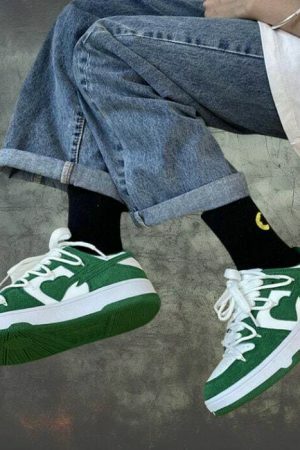 Y2K Heart Print Embroidered Sneakers for Korean Streetwear