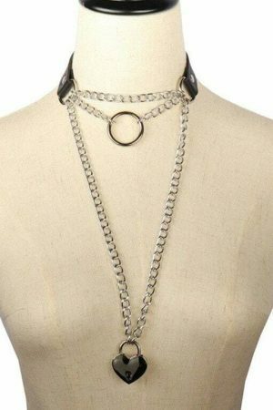 Y2K Heart-Shaped Pendant Necklace with Punk Chain