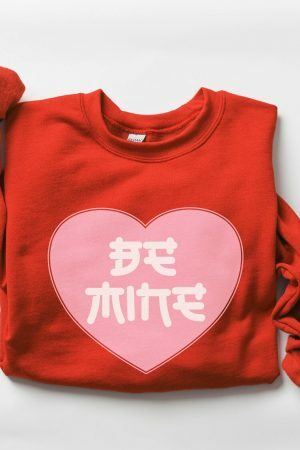 Y2K Heart Sweatshirt: Trendy Lovecore Valentine's Day Gift