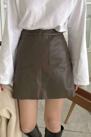 Y2K High Waist A-line Faux Leather Mini Skirt with Pockets