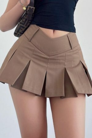 Y2K High Waist A-Line Mini Skirt with V Waist Design - Pleated Streetwear Fashion