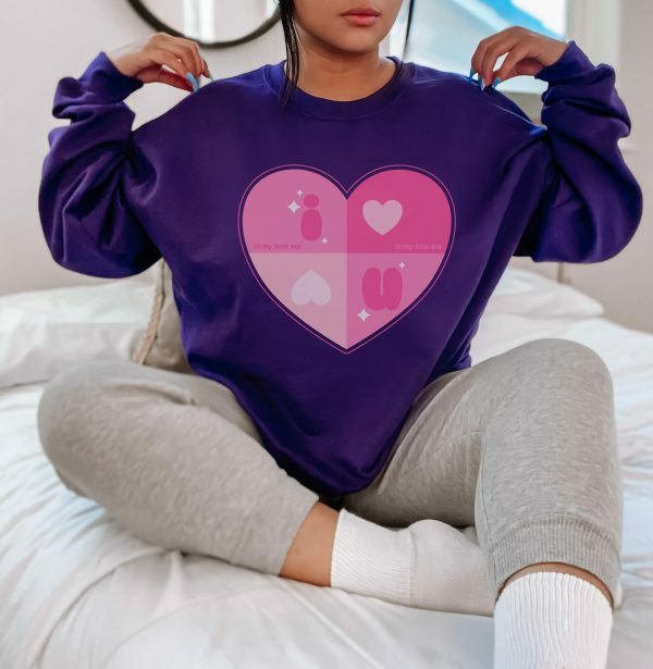 Y2K Lovecore Heart Sweatshirt: Pastel Kawaii Aesthetic