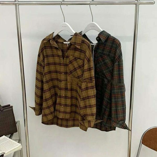 Y2K Oversize Plaid Vintage Shirt for Dark Academia & Grunge Streetwear