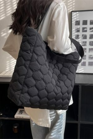 Y2K Quilted Shoulder Bag with Fluffy Cloud Design