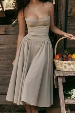 Y2K Spaghetti Strap Midi Dress with Pocket, Old Money Aesthetic, Chic Sleeveless Summer Fashion