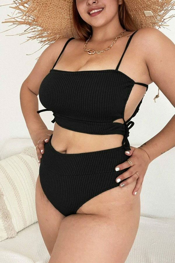 Y2K Streetwear Black Bikini Top with Removable Padding