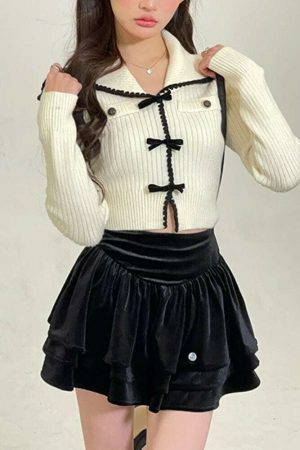 Y2K Streetwear Bow Buttoned Sweater