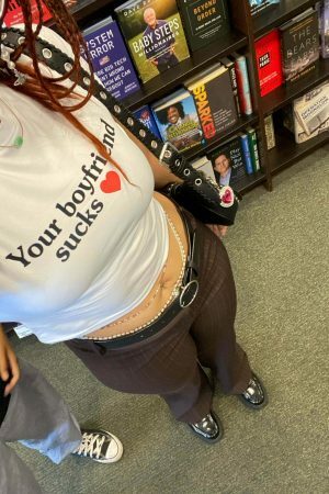 Y2K Streetwear Boyfriend Sucks Graphic Crop Tee