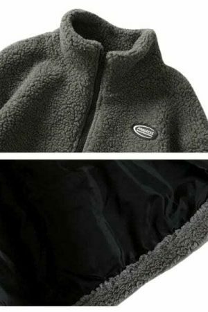 Y2K Streetwear Fleece Jacket for Winter Warmth