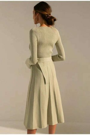 Y2K Streetwear Maxi Dress with Knitted Belt & Ribbed V-Neck