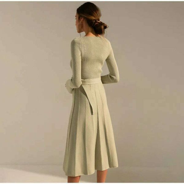 Y2K Streetwear Maxi Dress with Knitted Belt & Ribbed V-Neck