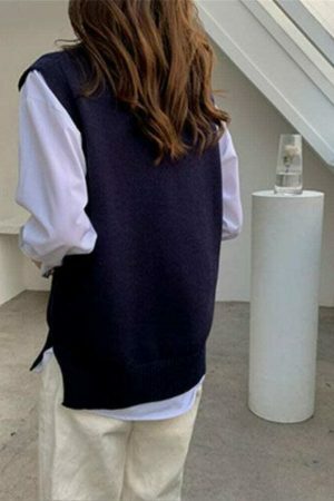 Y2K Streetwear Sleeveless Sweater Vest, Vintage V-Neck Top